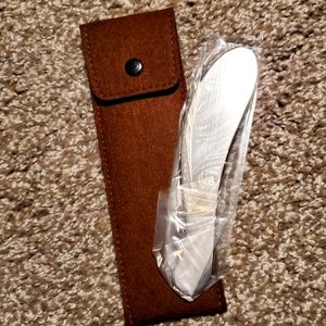 5/$30 🧖🏻‍♀️BNIB facial smoothing tool